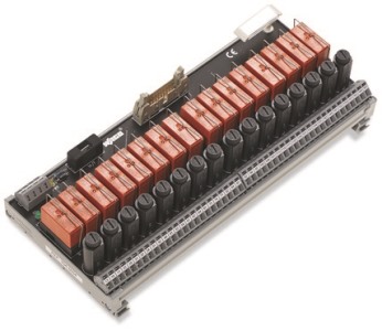 Keičiamų relių blokas su saugikliais